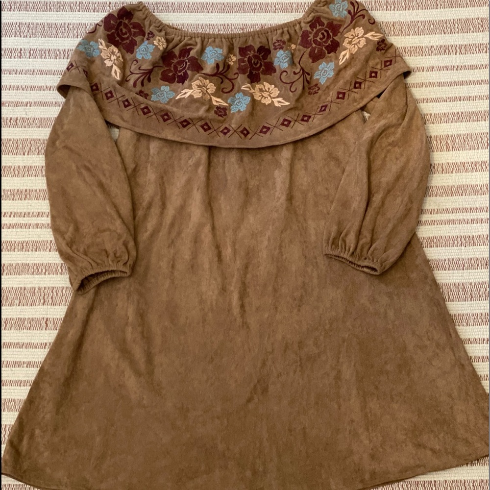 Boutique long sleeve suede embroidered dress